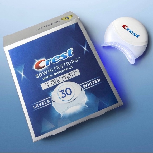 Other - Crest 3D Whitestrips Professional White + LED Light Teeth Whitening Kit